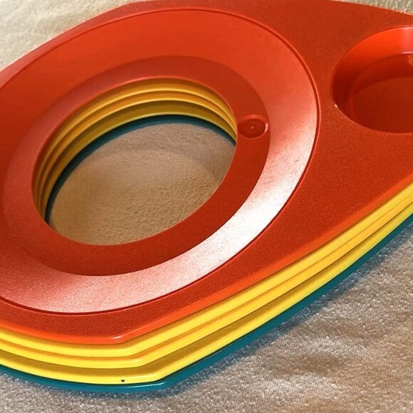 Vintage Better Maid Plastic Paper Plate & Cup Holders Set of 5 MCM BBQ Party - Picture 1 of 10